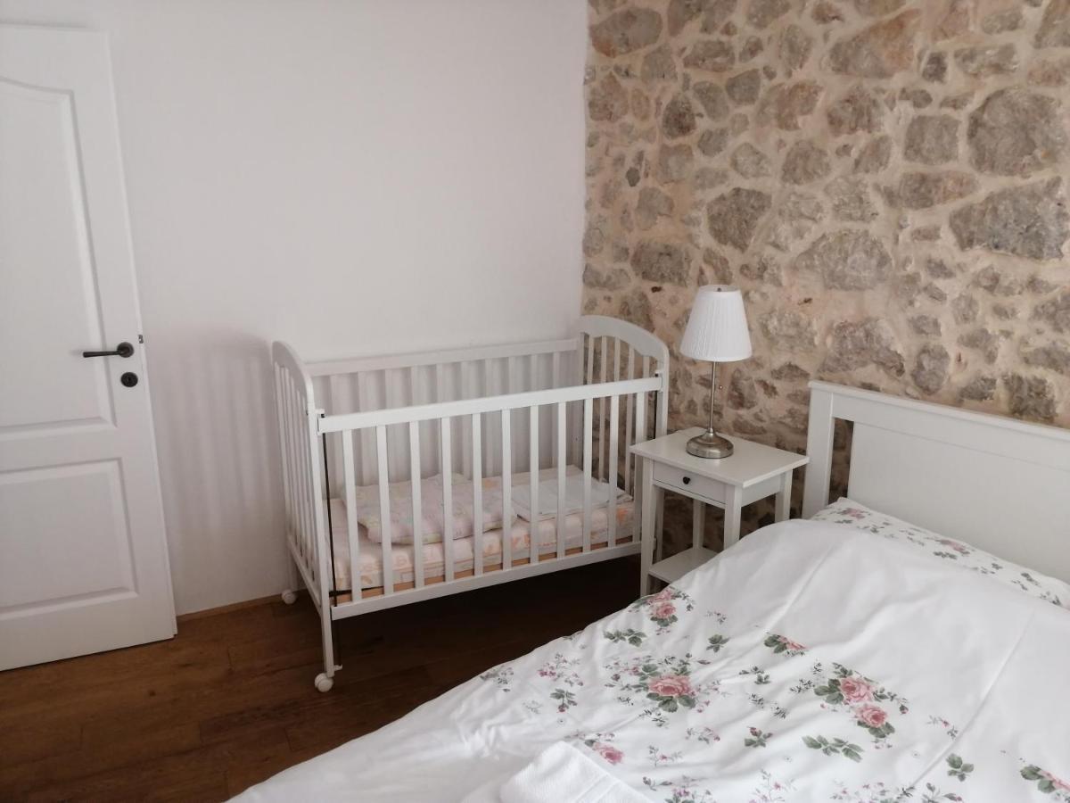 Magdalena Villa Vrbnik  Eksteriør billede
